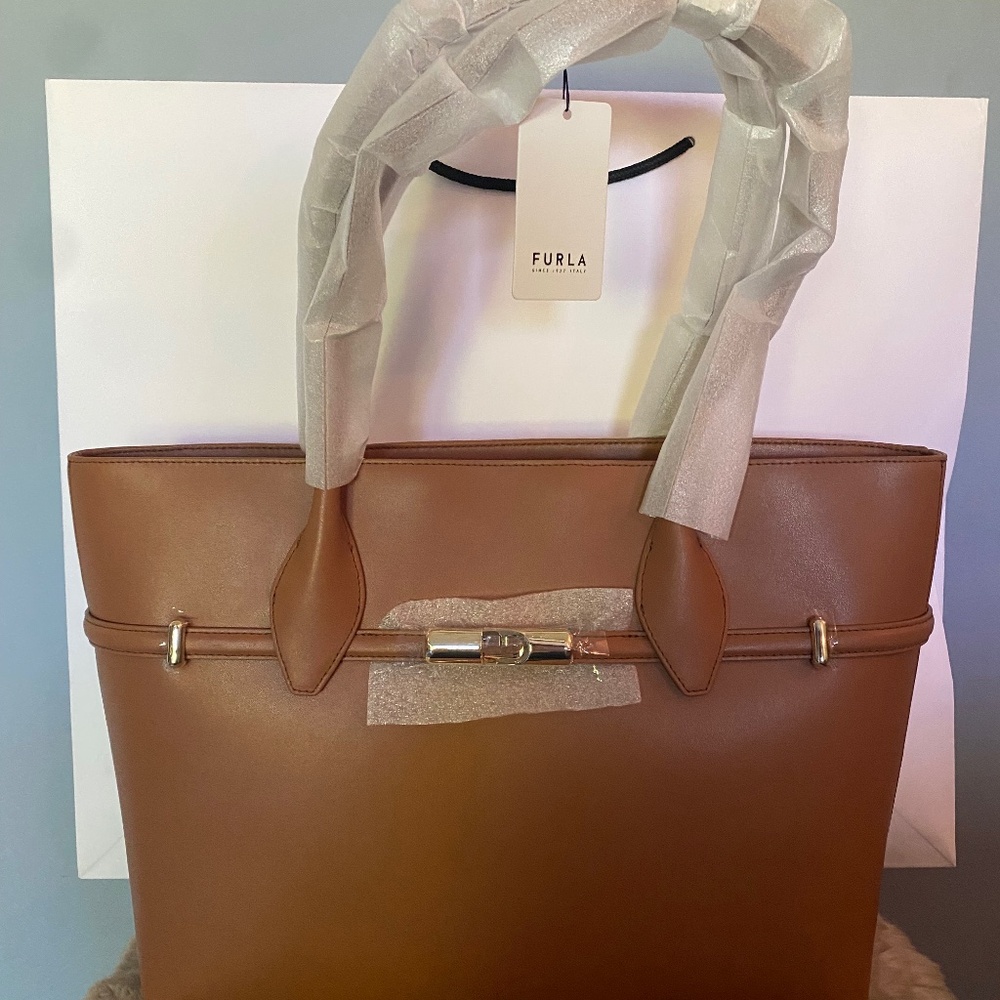 Furla Brown Leather Tote Bag with Gold Hardware